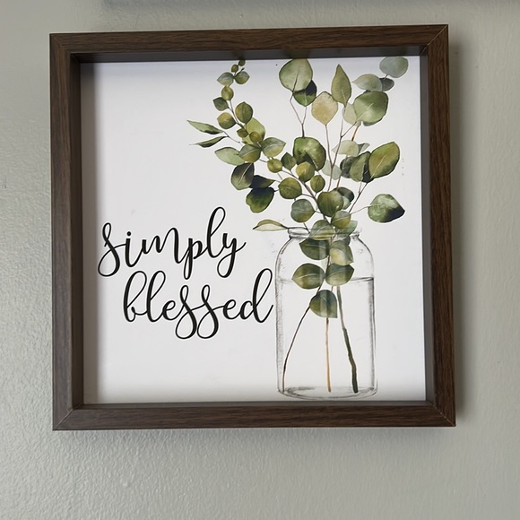 House decor - Picture 3 of 3